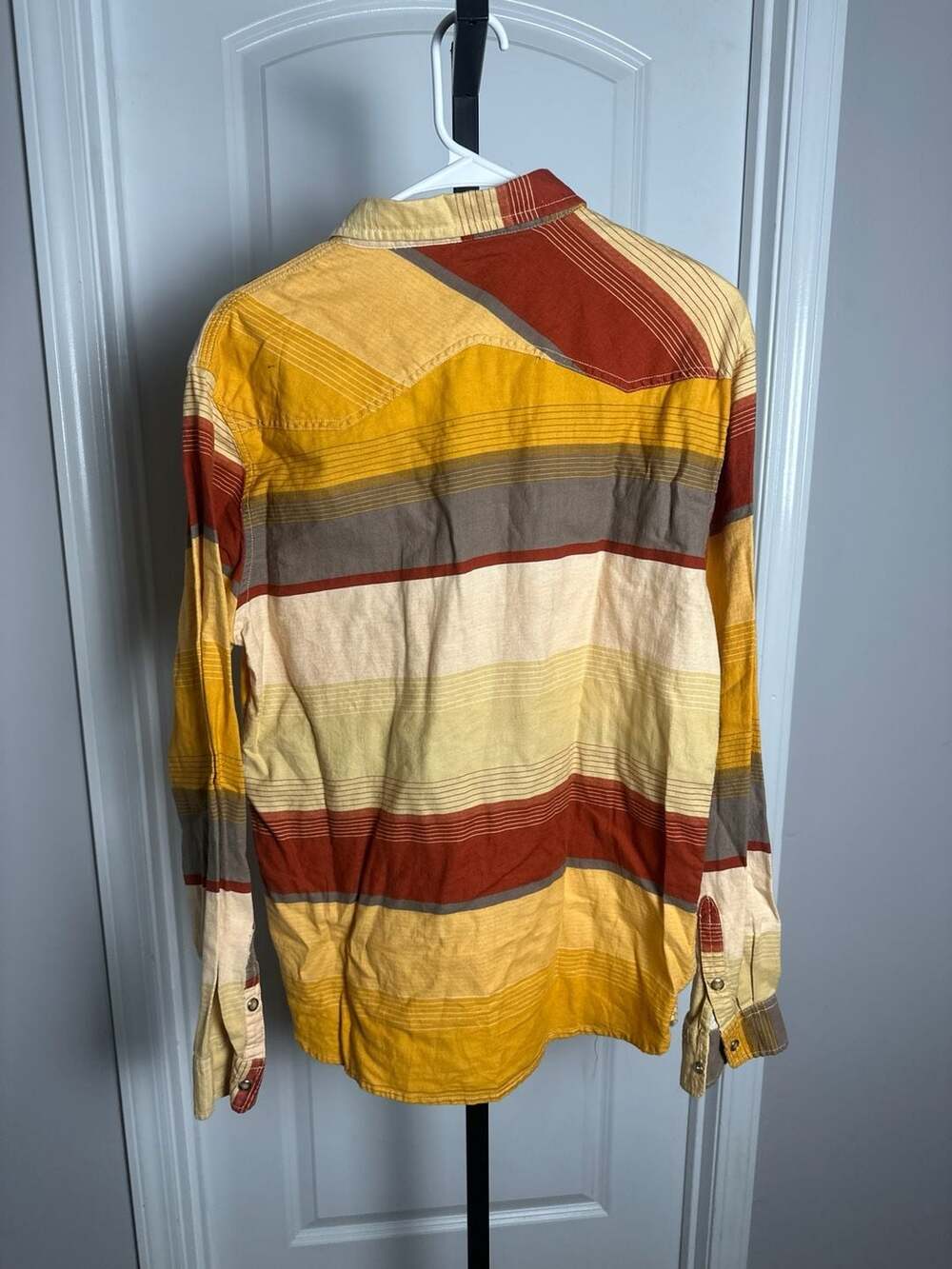 Levi's Men's Multi-Color Stripe Pearl Snap Western Shirt Large#181 - Picture 3 of 3